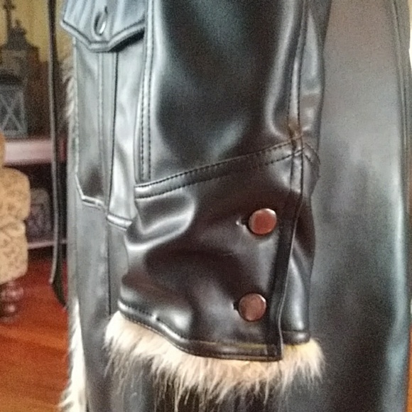 Charlotte Russe Winter Coat - Picture 6 of 8